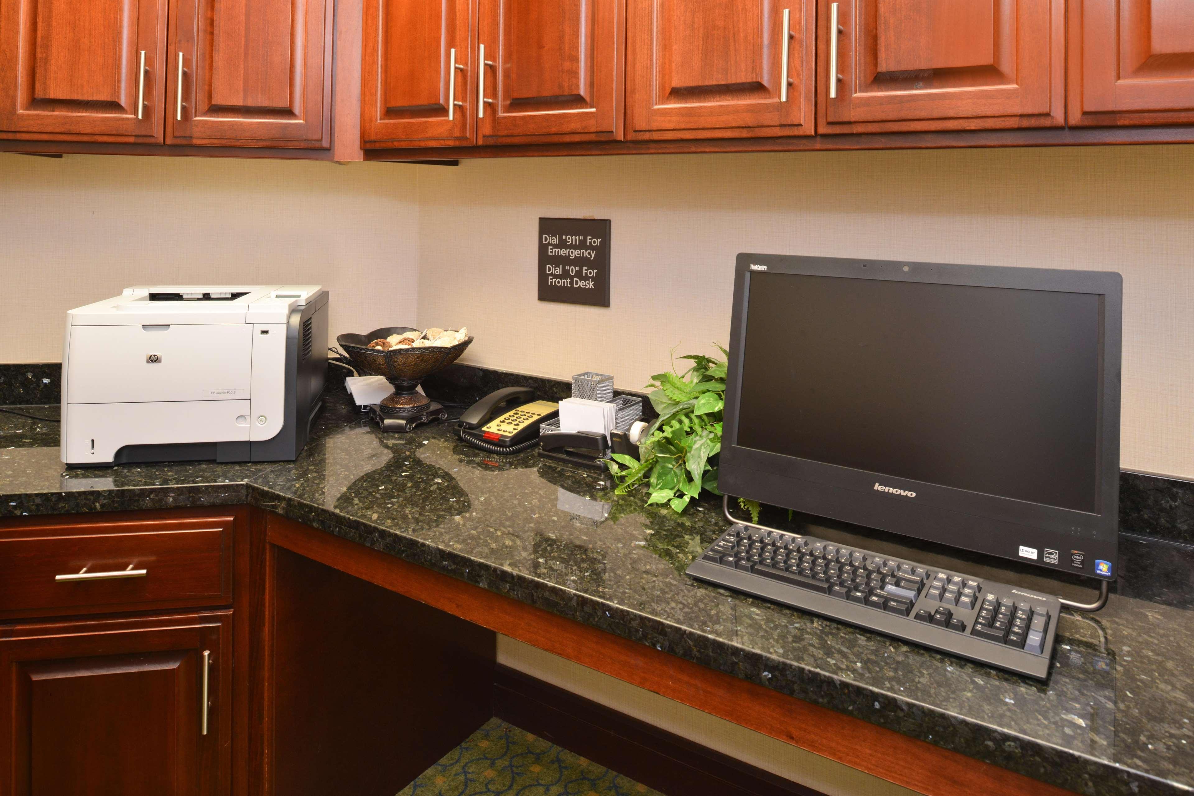 Hampton Inn Alpine Kültér fotó