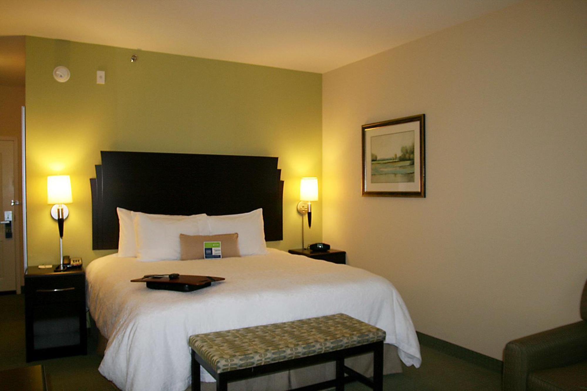 Hampton Inn Alpine Kültér fotó