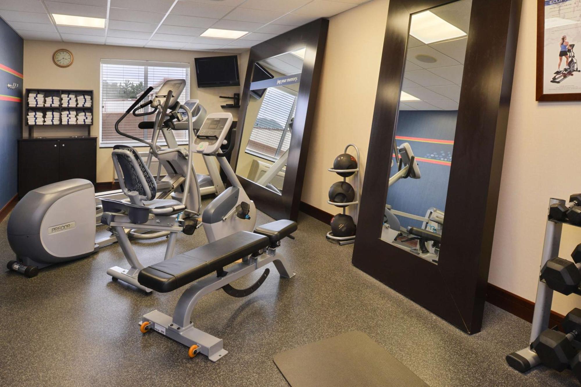 Hampton Inn Alpine Kültér fotó