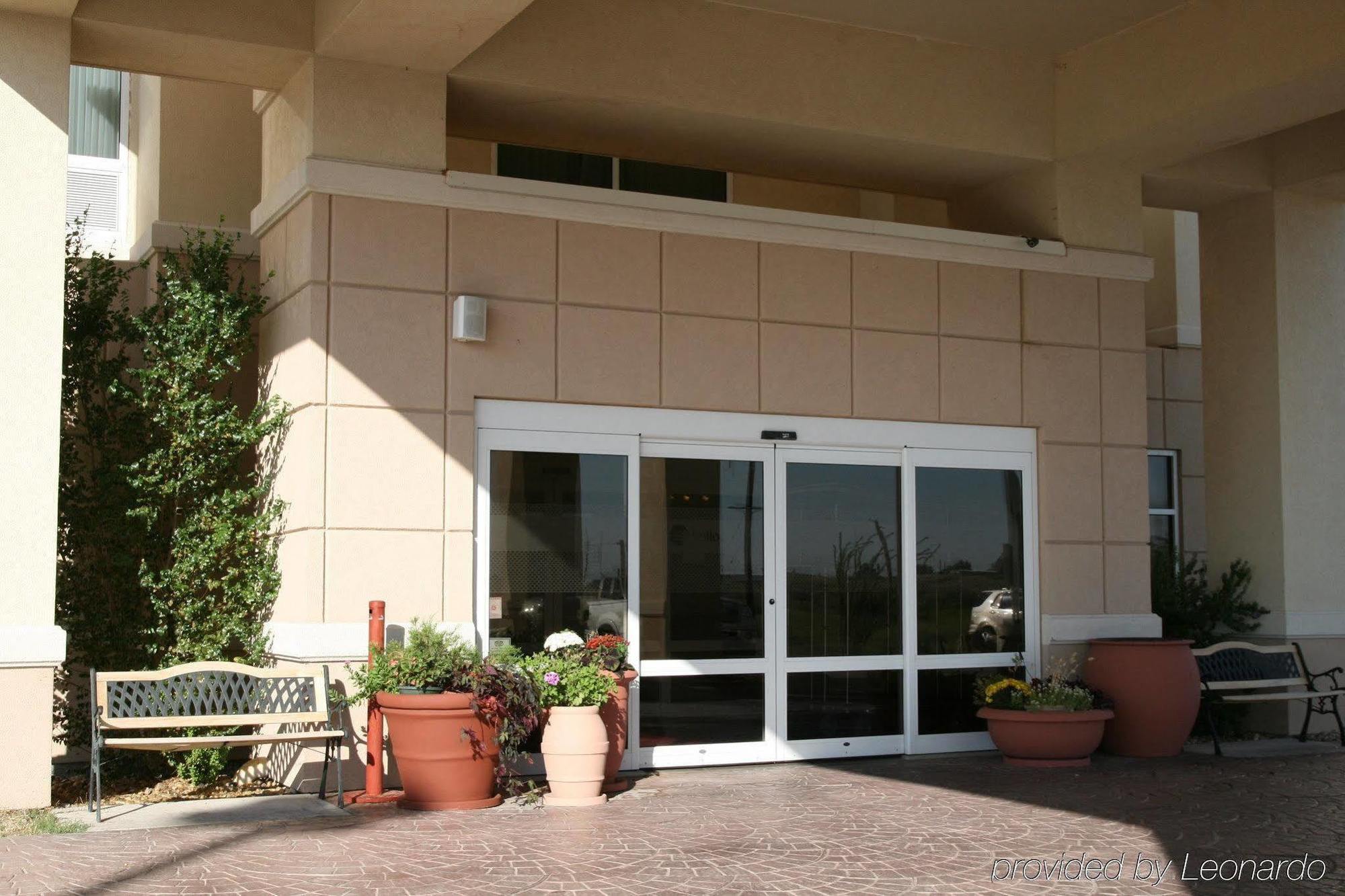 Hampton Inn Alpine Kültér fotó